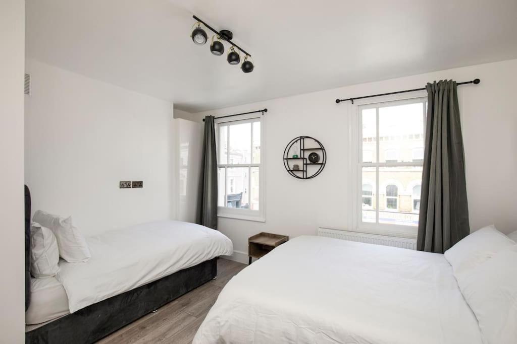 Spacious Serenity In The Heart Of * Londra